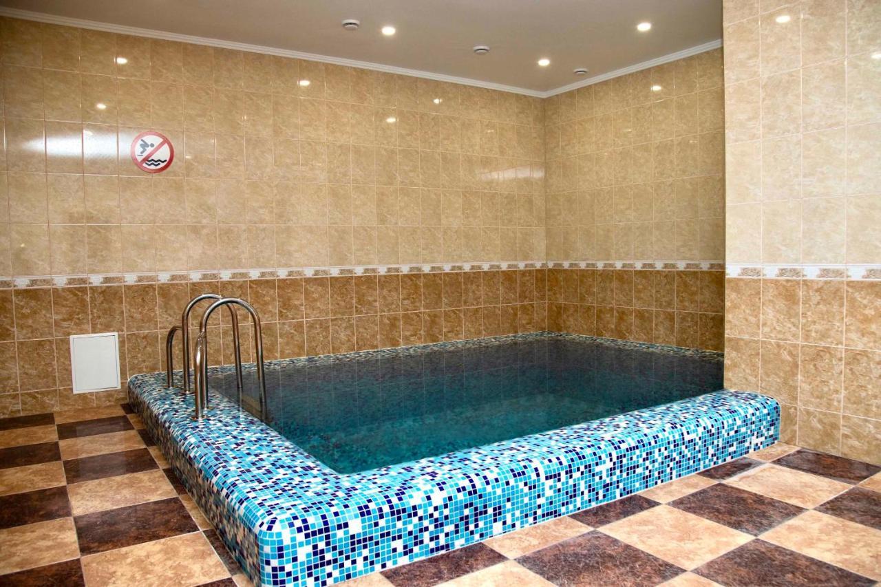 Вілія Hotel Lomacineţi Eksteriør billede