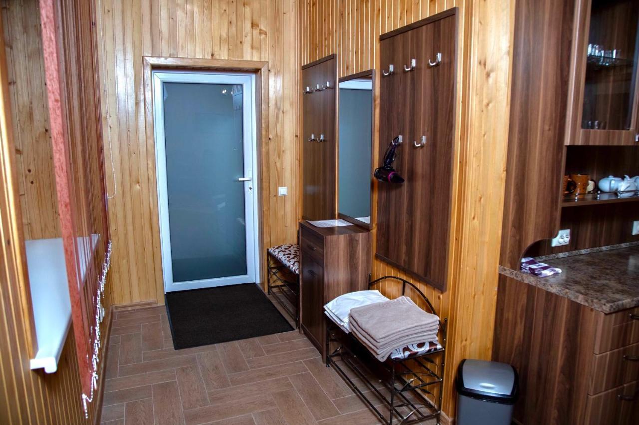 Вілія Hotel Lomacineţi Eksteriør billede